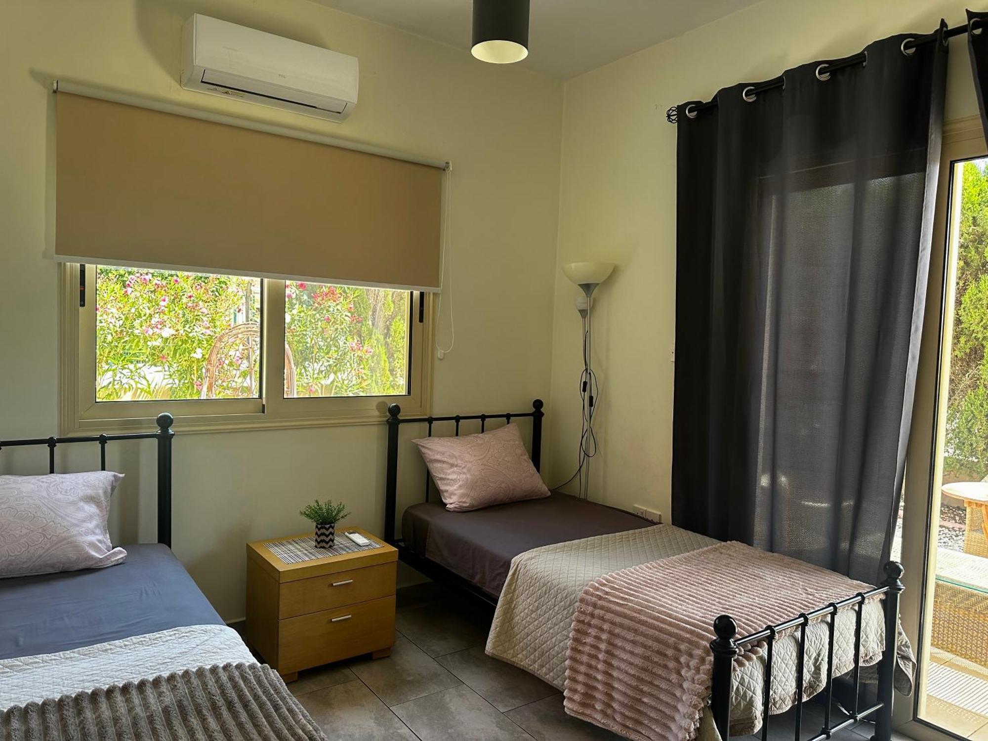 Beautiful Near The Sea And A Large Private Garden Apartament